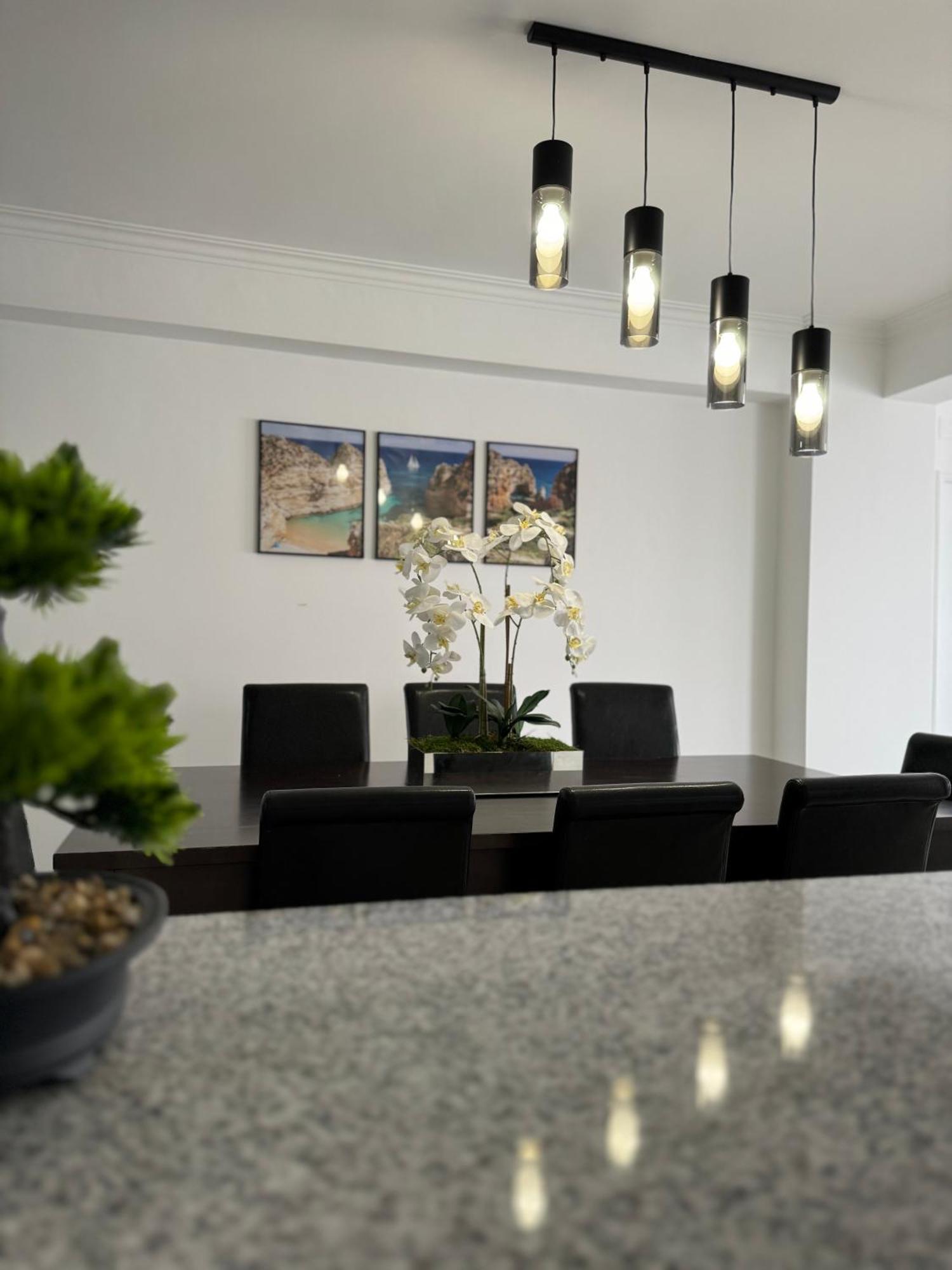 Princess Retreat Beautiful Modern Aprt 2 Min Walk From Quarteira Beach Zewnętrze zdjęcie