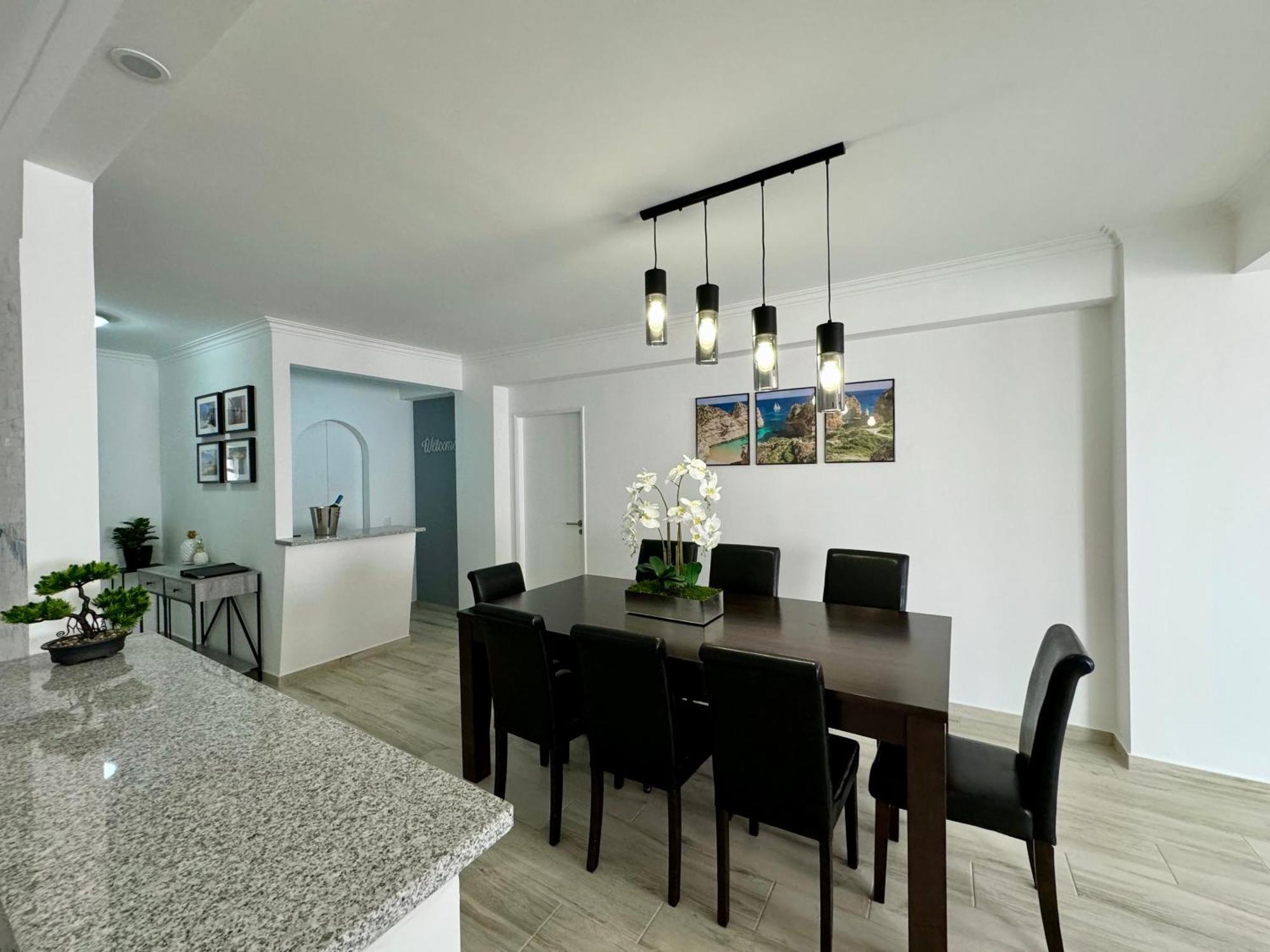 Princess Retreat Beautiful Modern Aprt 2 Min Walk From Quarteira Beach Zewnętrze zdjęcie